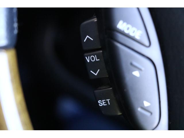 �����i�r�A�}�[�N���r���\���A���v�V�[�g�A�V�[�g�q�[�^�[�A�L�[���X�A�g�h�c�w�b�h���C�g�A�d�s�b�A�����t���A�}�b�g�A�����X�|�C���[�𑕒����Ă���܂��B