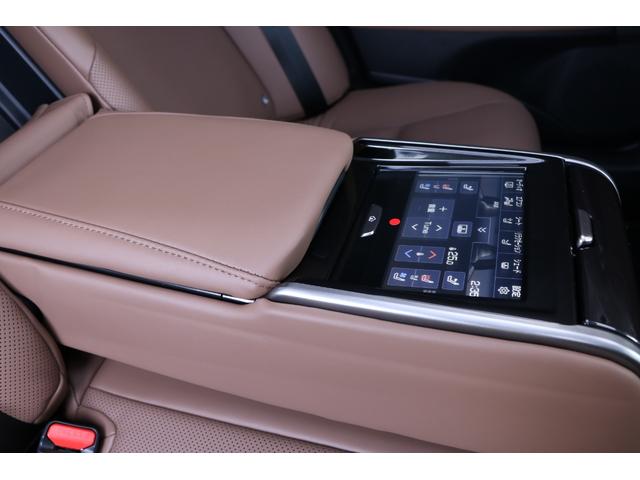 クラウン Z ワンオーナー パノラマルーフ モデリスタエアロ 純正ディスプレイオーディオ 本革シート&ベンチレーター パノラミックビューモニター デジタルインナーミラー HUD BSM PCS!(55枚目)