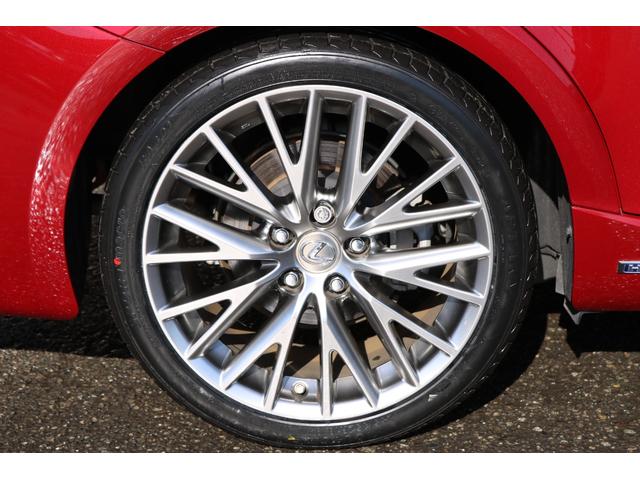 ＩＳ ＩＳ３００ｈ　バージョンＬ　ワンオーナー　黒革　マークレビンソン　オプション１８アルミ　純正ナビ　フルセグＴＶ　バックモニター　スペアキー＆カードキー有　サイドカメラ　ＥＴＣ　プリクラッシュ　ＢＳＭ　ＬＥＤヘッドライト！（22枚目）