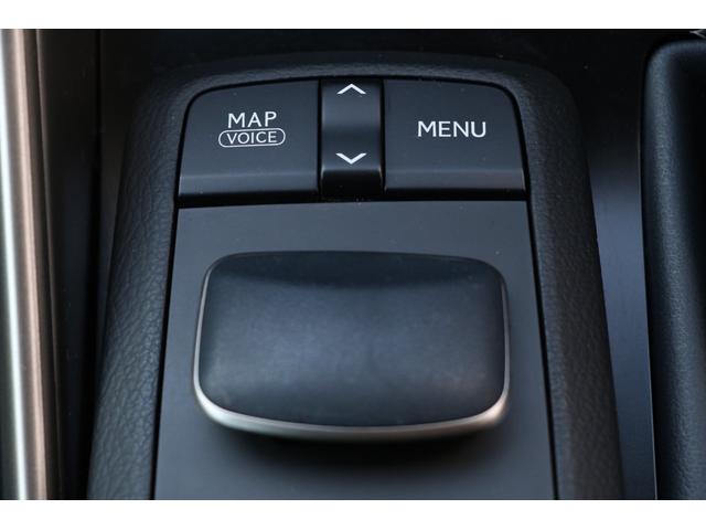 ＩＳ ＩＳ３００ｈ　バージョンＬ　ワンオーナー　黒革　マークレビンソン　オプション１８アルミ　純正ナビ　フルセグＴＶ　バックモニター　スペアキー＆カードキー有　サイドカメラ　ＥＴＣ　プリクラッシュ　ＢＳＭ　ＬＥＤヘッドライト！（33枚目）