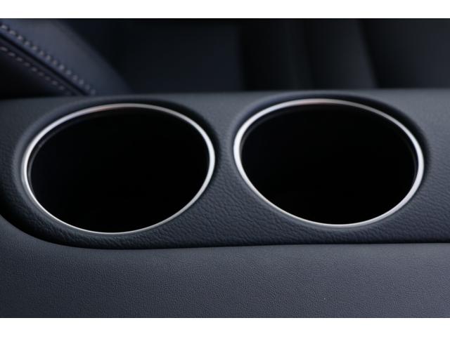 ＩＳ ＩＳ３００ｈ　バージョンＬ　ワンオーナー　黒革　マークレビンソン　オプション１８アルミ　純正ナビ　フルセグＴＶ　バックモニター　スペアキー＆カードキー有　サイドカメラ　ＥＴＣ　プリクラッシュ　ＢＳＭ　ＬＥＤヘッドライト！（36枚目）