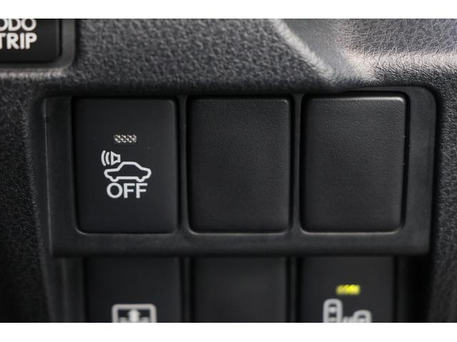 ＩＳ ＩＳ３００ｈ　バージョンＬ　ワンオーナー　黒革　マークレビンソン　オプション１８アルミ　純正ナビ　フルセグＴＶ　バックモニター　スペアキー＆カードキー有　サイドカメラ　ＥＴＣ　プリクラッシュ　ＢＳＭ　ＬＥＤヘッドライト！（41枚目）