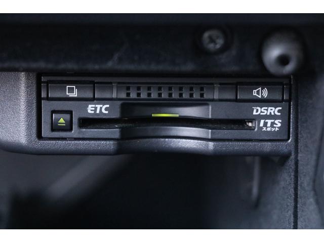 ＩＳ ＩＳ３００ｈ　バージョンＬ　ワンオーナー　黒革　マークレビンソン　オプション１８アルミ　純正ナビ　フルセグＴＶ　バックモニター　スペアキー＆カードキー有　サイドカメラ　ＥＴＣ　プリクラッシュ　ＢＳＭ　ＬＥＤヘッドライト！（55枚目）