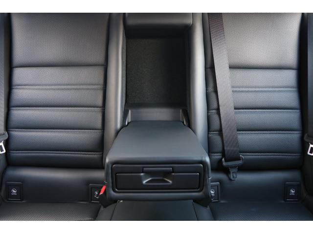 ＩＳ ＩＳ３００ｈ　バージョンＬ　ワンオーナー　黒革　マークレビンソン　オプション１８アルミ　純正ナビ　フルセグＴＶ　バックモニター　スペアキー＆カードキー有　サイドカメラ　ＥＴＣ　プリクラッシュ　ＢＳＭ　ＬＥＤヘッドライト！（59枚目）