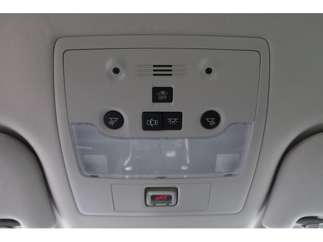 ＩＳ ＩＳ３００ｈ　バージョンＬ　ワンオーナー　黒革　マークレビンソン　オプション１８アルミ　純正ナビ　フルセグＴＶ　バックモニター　スペアキー＆カードキー有　サイドカメラ　ＥＴＣ　プリクラッシュ　ＢＳＭ　ＬＥＤヘッドライト！（65枚目）