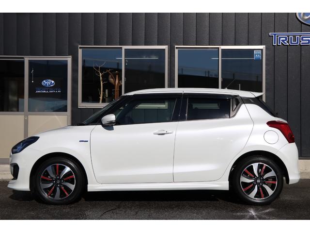 スイフト ハイブリッドＲＳ　ワンオーナー　社外ナビ　地デジＴＶ　バックカメラ　ＥＴＣ　ＬＥＤヘッドライト　ドライブレコーダー　スマートキー＆プッシュスタート！（14枚目）