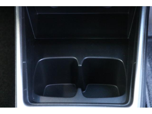 スイフト ハイブリッドＲＳ　ワンオーナー　社外ナビ　地デジＴＶ　バックカメラ　ＥＴＣ　ＬＥＤヘッドライト　ドライブレコーダー　スマートキー＆プッシュスタート！（29枚目）