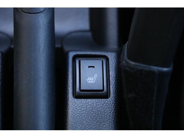 スイフト ハイブリッドＲＳ　ワンオーナー　社外ナビ　地デジＴＶ　バックカメラ　ＥＴＣ　ＬＥＤヘッドライト　ドライブレコーダー　スマートキー＆プッシュスタート！（32枚目）