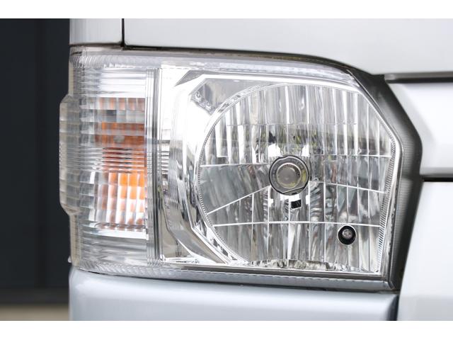 ハイエースバン ５ドア　リフト付バン２．８ＤＴロング　４ＷＤ　純正ナビ　地デジＴＶ　バックカメラ　ＥＴＣ　リフト能力３００ｋｇ　キーレス　プリクラッシュ　４ＷＤ　！（34枚目）