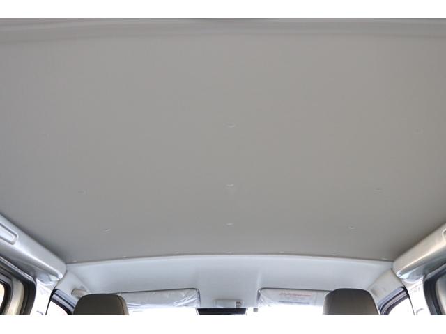ハイエースバン ５ドア　リフト付バン２．８ＤＴロング　４ＷＤ　純正ナビ　地デジＴＶ　バックカメラ　ＥＴＣ　リフト能力３００ｋｇ　キーレス　プリクラッシュ　４ＷＤ　！（76枚目）