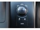 ＩＳ３００ｈ　バージョンＬ　ワンオーナー　黒革　マークレビンソン　オプション１８アルミ　純正ナビ　フルセグＴＶ　バックモニター　スペアキー＆カードキー有　サイドカメラ　ＥＴＣ　プリクラッシュ　ＢＳＭ　ＬＥＤヘッドライト！（35枚目）