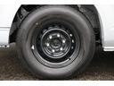 ５ドア　リフト付バン２．８ＤＴロング　４ＷＤ　純正ナビ　地デジＴＶ　バックカメラ　ＥＴＣ　リフト能力３００ｋｇ　キーレス　プリクラッシュ　４ＷＤ　！（41枚目）