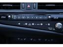 ＥＳ３００ｈ　バージョンＬ　黒革シート　ヒーター＆ベンチレーター　サンルーフ　グラファイトブラックガラスフレーク（２２３）純正ナビ　フルセグ　パノラミックビューモニター　スペアキー＆カードキー（29枚目）