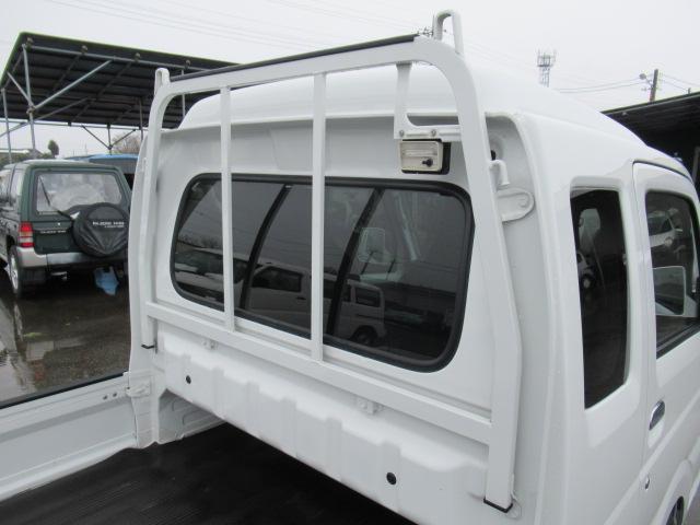 スーパーキャリイ Ｘ　５速ＭＴ　４ＷＤ　ナビ　ＴＶ　ＥＴＣ　デュアルカメラＢサポート　キーレス　スペアキー　荷台マット　サイドプロテクター　オーバヘッドコンソール　パワステ　パワーウインドウ　走行１万キロ台　修復歴無し（36枚目）