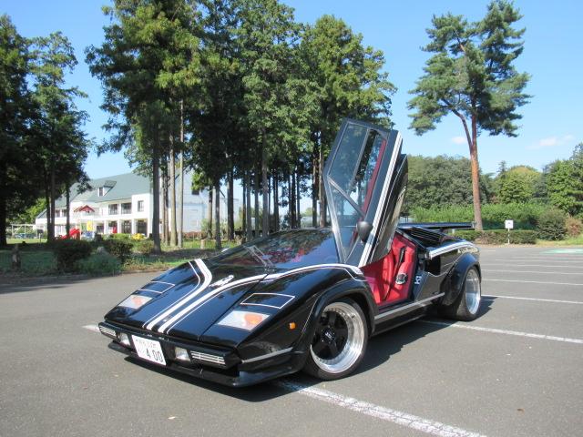 カウンタック ＬＰ４００Ｓ　５速ＭＴ　エンジンフルＯＨ済み（クランクシャフトバランス取り）　ピストン、リング、メタル新品　バルブすり合わせ　ワンオフマフラー　エギゾースト　パナスポーツアルミ　ＡＰレーシングブレーキキット（2枚目）