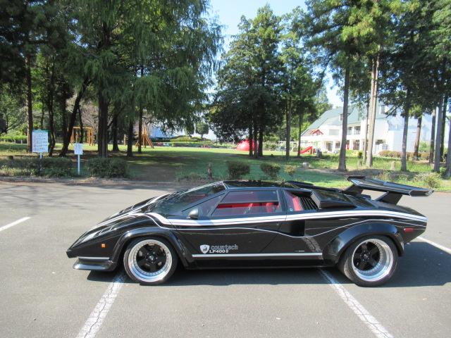 カウンタック ＬＰ４００Ｓ　５速ＭＴ　エンジンフルＯＨ済み（クランクシャフトバランス取り）　ピストン、リング、メタル新品　バルブすり合わせ　ワンオフマフラー　エギゾースト　パナスポーツアルミ　ＡＰレーシングブレーキキット（16枚目）