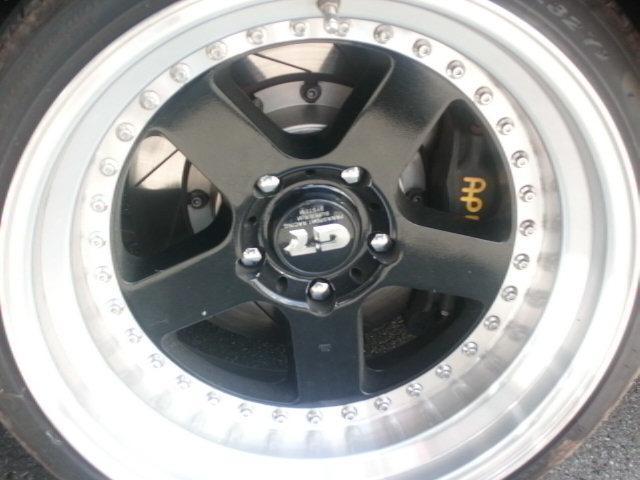 カウンタック ＬＰ４００Ｓ　５速ＭＴ　エンジンフルＯＨ済み（クランクシャフトバランス取り）　ピストン、リング、メタル新品　バルブすり合わせ　ワンオフマフラー　エギゾースト　パナスポーツアルミ　ＡＰレーシングブレーキキット（27枚目）