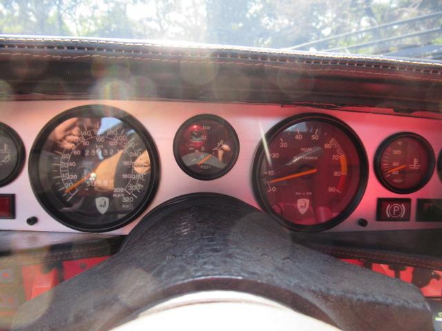 カウンタック ＬＰ４００Ｓ　５速ＭＴ　エンジンフルＯＨ済み（クランクシャフトバランス取り）　ピストン、リング、メタル新品　バルブすり合わせ　ワンオフマフラー　エギゾースト　パナスポーツアルミ　ＡＰレーシングブレーキキット（39枚目）