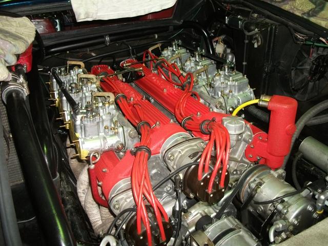 カウンタック ＬＰ４００Ｓ　５速ＭＴ　エンジンフルＯＨ済み（クランクシャフトバランス取り）　ピストン、リング、メタル新品　バルブすり合わせ　ワンオフマフラー　エギゾースト　パナスポーツアルミ　ＡＰレーシングブレーキキット（57枚目）