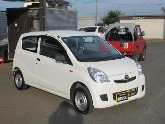 ミラ ＴＸ　ＴＸ　５速ＭＴ　３ドア　バン　ＥＴＣ　キーレス　ドアバイザー　車検令和８年１２月　走行４万キロ台　修復歴無し（16枚目）