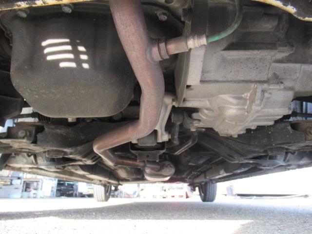 ミラ ＴＸ　ＴＸ　５速ＭＴ　３ドア　バン　ＥＴＣ　キーレス　ドアバイザー　車検令和８年１２月　走行４万キロ台　修復歴無し（24枚目）