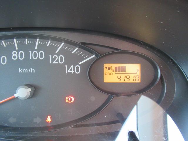 ミラ ＴＸ　ＴＸ　５速ＭＴ　３ドア　バン　ＥＴＣ　キーレス　ドアバイザー　車検令和８年１２月　走行４万キロ台　修復歴無し（25枚目）