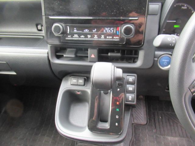 シエンタ ハイブリッドＸ　トヨタ純正ナビ　ＴＶ　スマートキー　Ｂｌｕｅｔｏｏｔｈ　前後クリアランスソナー　オートクルーズ　左パワースライドドア　前後ドラレコ　５人乗り　ハイブリッド　走行１万キロ台（29枚目）