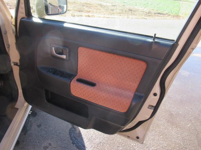 アルトラパン L ナビ ETC キーレス スペアキー 2ト-ンルーフ ドアバイザー 純正アルミ 車検令和9年1月17日 修復歴なし(33枚目)