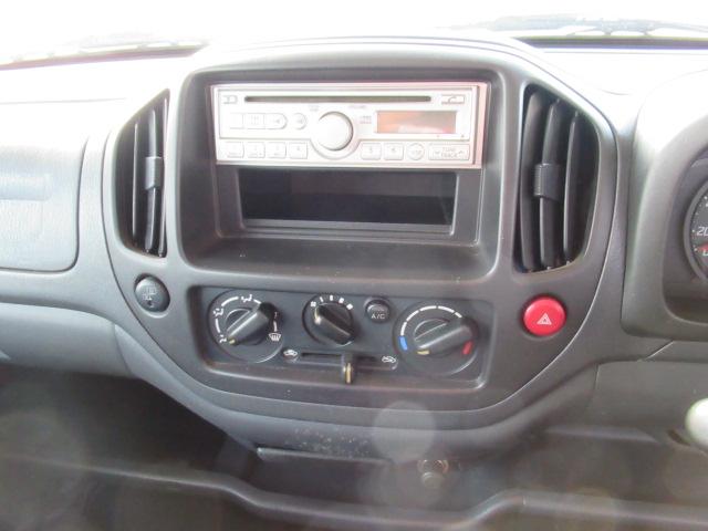 Ｋｅｉ Ｂターボ　Ｂターボ　５速ＭＴ　４ＷＤ　キーレス　純正アルミ　ドアバイザー　修復歴無し（27枚目）