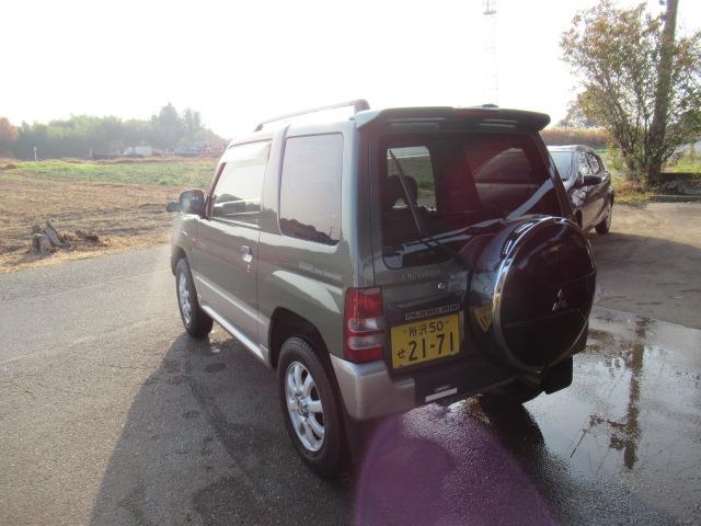 パジェロミニ ＶＲ－ＩＩ　５速ＭＴ　パートタイム４ＷＤ　ターボ　集中ドアロック　ドラレコ　ＥＴＣ　ドアバイザー　純正アルミ　ルーフレール　タイベル交換歴あり　車検令和８年１１月１１日　修復歴無し（12枚目）