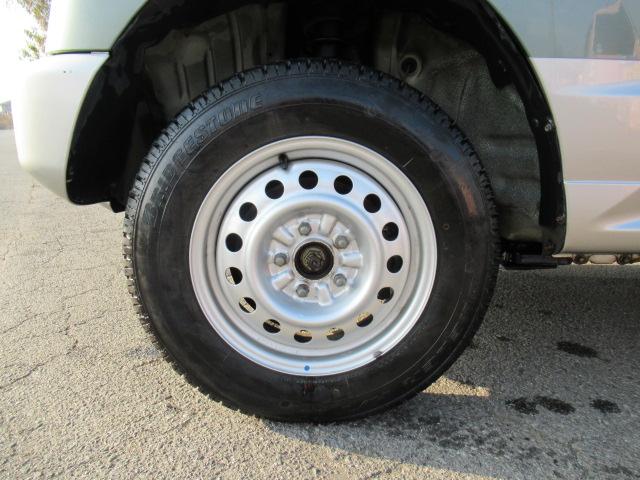 パジェロミニ ＸＲ－ＩＩ　５速ＭＴ　切り替え式４ＷＤ　ドアバイザー　パワステ　エアコン　走行８万キロ台（17枚目）