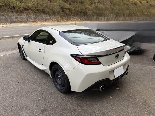 GR86 SZ カップカーベーシック OS技研スーパーLSD 2WAY 純正ロールケージ6点式プラスサイドバー 純正オイルクーラー 純正専用フロアマット モータースポーツベース車両(29枚目)