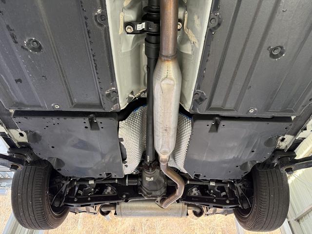 GR86 SZ カップカーベーシック OS技研スーパーLSD 2WAY 純正ロールケージ6点式プラスサイドバー 純正オイルクーラー 純正専用フロアマット モータースポーツベース車両(59枚目)