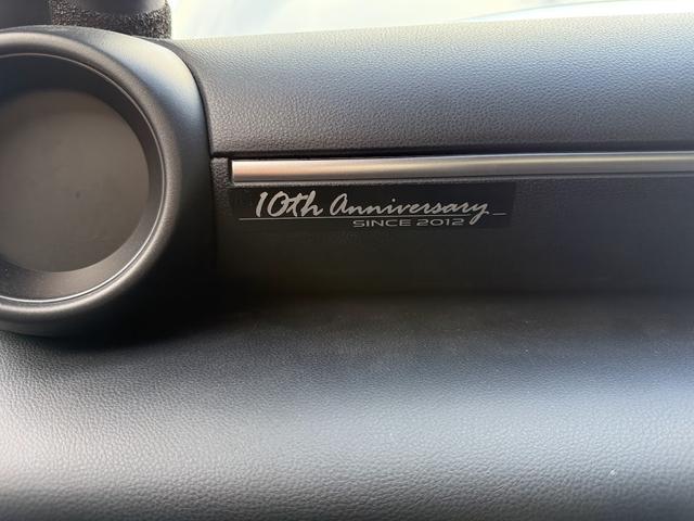 GR86 SZ カップカーベーシック OS技研スーパーLSD 2WAY 純正ロールケージ6点式プラスサイドバー 純正オイルクーラー 純正専用フロアマット モータースポーツベース車両(64枚目)