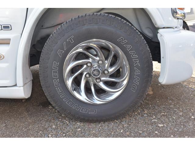 シボレーエクスプレス 　スタークラフト　ハイルーフ　キャンピング登録　７人乗り（20枚目）