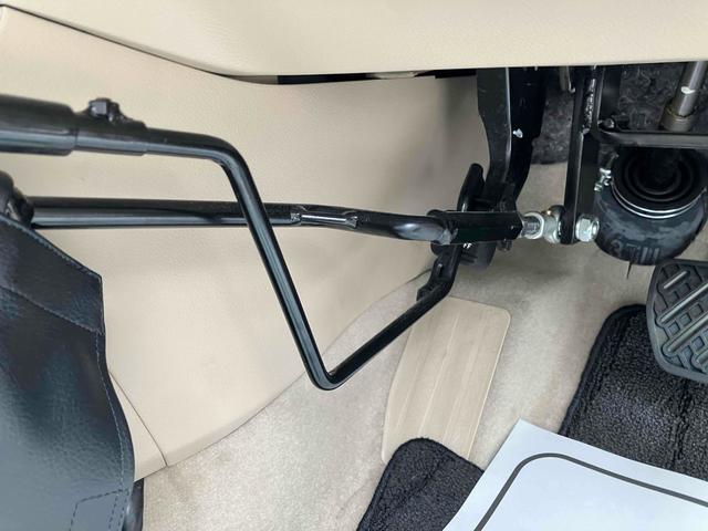 ティアナ ＸＥ　オートクルーズコントロール　全周囲カメラ　ナビ　アルミホイール　オートライト　ＣＶＴ　スマートキー　電動格納ミラー　盗難防止システム　ＣＤ　ＵＳＢ　ミュージックプレイヤー接続可　衝突安全ボディ　ＡＢＳ（21枚目）