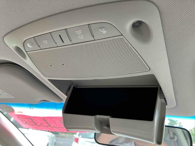 ティアナ ＸＥ　オートクルーズコントロール　全周囲カメラ　ナビ　アルミホイール　オートライト　ＣＶＴ　スマートキー　電動格納ミラー　盗難防止システム　ＣＤ　ＵＳＢ　ミュージックプレイヤー接続可　衝突安全ボディ　ＡＢＳ（33枚目）