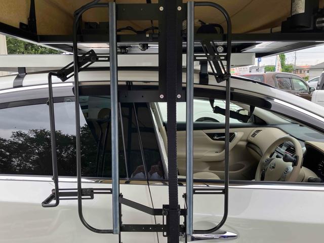 ティアナ ＸＥ　オートクルーズコントロール　全周囲カメラ　ナビ　アルミホイール　オートライト　ＣＶＴ　スマートキー　電動格納ミラー　盗難防止システム　ＣＤ　ＵＳＢ　ミュージックプレイヤー接続可　衝突安全ボディ　ＡＢＳ（61枚目）