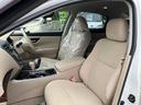 ＸＥ　オートクルーズコントロール　全周囲カメラ　ナビ　アルミホイール　オートライト　ＣＶＴ　スマートキー　電動格納ミラー　盗難防止システム　ＣＤ　ＵＳＢ　ミュージックプレイヤー接続可　衝突安全ボディ　ＡＢＳ（30枚目）