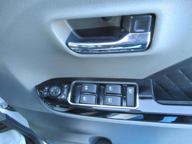タント カスタムＸ　寒冷地仕様車　誤発進抑制　地デジ　ブルートゥース　リアカメラ　ＵＳＢ　ＥＴＣ車載器　ＳＤナビゲーション　オートミラー　車線逸脱警報　フルフラット　ＬＥＤランプ　スマキー　盗難防止システム　ナビＴＶ（20枚目）