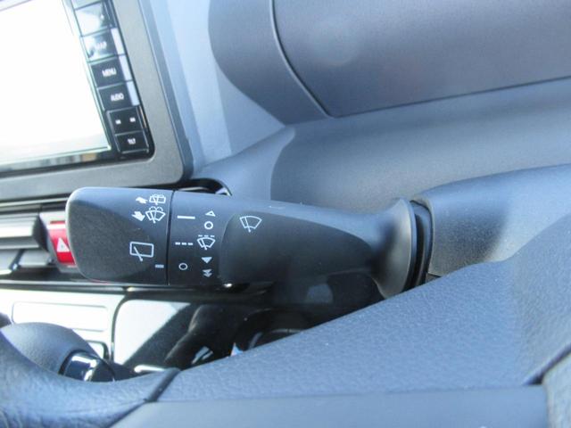 タント カスタムＸ　寒冷地仕様車　誤発進抑制　地デジ　ブルートゥース　リアカメラ　ＵＳＢ　ＥＴＣ車載器　ＳＤナビゲーション　オートミラー　車線逸脱警報　フルフラット　ＬＥＤランプ　スマキー　盗難防止システム　ナビＴＶ（36枚目）