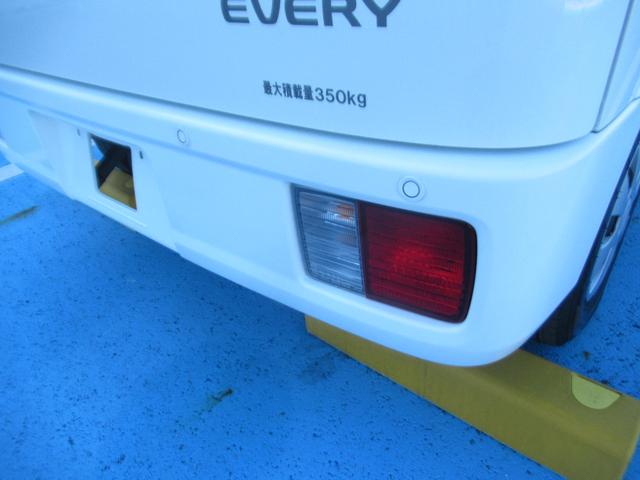 エブリイ ＰＣ　４ＷＤ　Ｉ－ＳＴＯＰ　ＴＶナビ　ＢＬＵＥＴＯＯＴＨ　電動格納式ミラー　ＤＶＤ再生　Ｗエアバッグ　キーレスエントリーシステム　オートハイビーム　ＥＴＣ付　前席パワーウインドウ　セキュリティーアラーム　ＳＤ（15枚目）