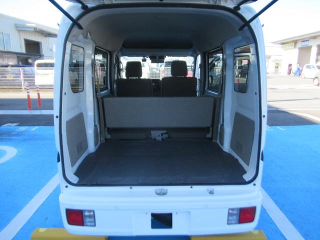 エブリイ ＰＣ　４ＷＤ　Ｉ－ＳＴＯＰ　ＴＶナビ　ＢＬＵＥＴＯＯＴＨ　電動格納式ミラー　ＤＶＤ再生　Ｗエアバッグ　キーレスエントリーシステム　オートハイビーム　ＥＴＣ付　前席パワーウインドウ　セキュリティーアラーム　ＳＤ（18枚目）