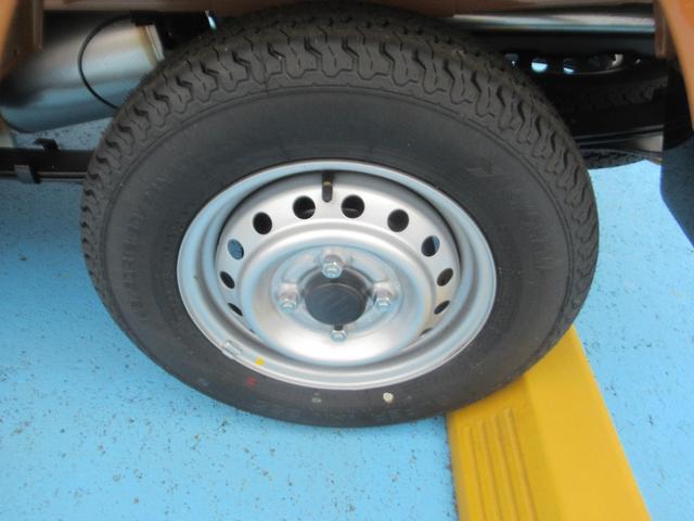 スーパーキャリイ Ｘ　電動ミラー　ダブルエアバッグ　運転席エアバック　パートタイム４ＷＤ　キーレスキー　盗難防止システム　アイドリングＳＴＯＰ　前席パワーウィンドウ　ＬＥＤライト　エアコンパワステ　ＰＳ　衝突安全ボディ（15枚目）