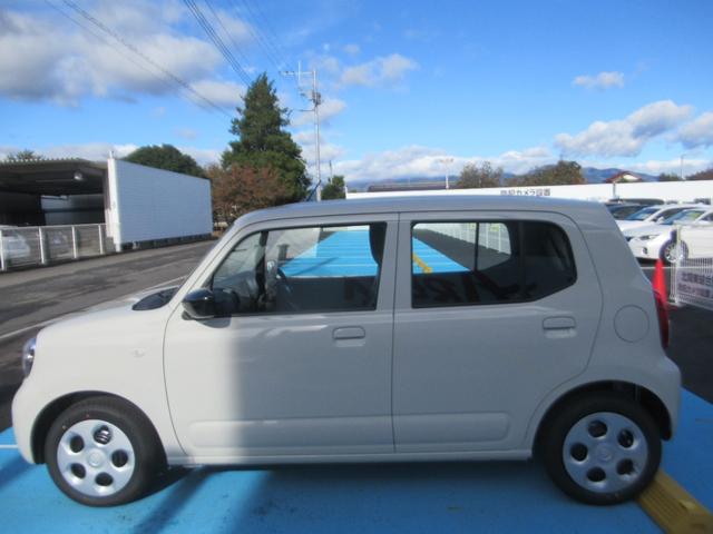 アルト L 運転席助手席エアバッグ 車線逸脱防止 キーレスリモコン シートヒータ Pセンサー 電動格納式ミラー 盗難警報装置 マニュアルエアコン パワーステアリング パワーウインドウ サイドエアバッグ エアバック(2枚目)