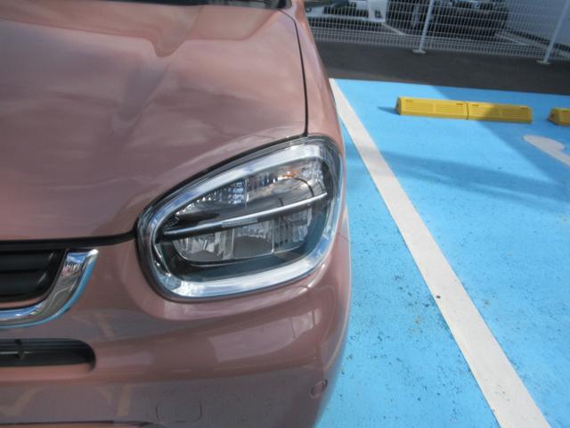 アルト ハイブリッドX 電格ミラー キーフリ シートヒータ ブレーキサポート オートLED 車線逸脱警告 LEDヘッド ESC セキュリティアラーム オートエアコン アイドリングストップ 衝突安全ボディ エアバッグ ABS(9枚目)