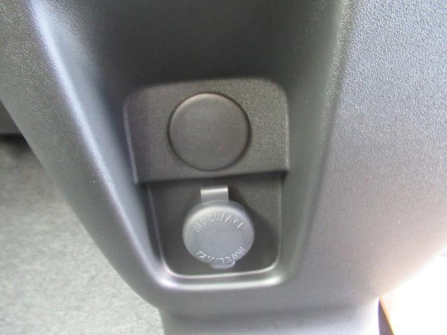 ワゴンRスマイル クリームコーデ クリソナ クルコン 全周囲カメラ USB ABS キーレスエントリー パワーウィンドウ パワーステアリング 両側自動ドア ESC 運転席エアバッグ LEDライト バックカメラ 衝突被害軽減システム(43枚目)