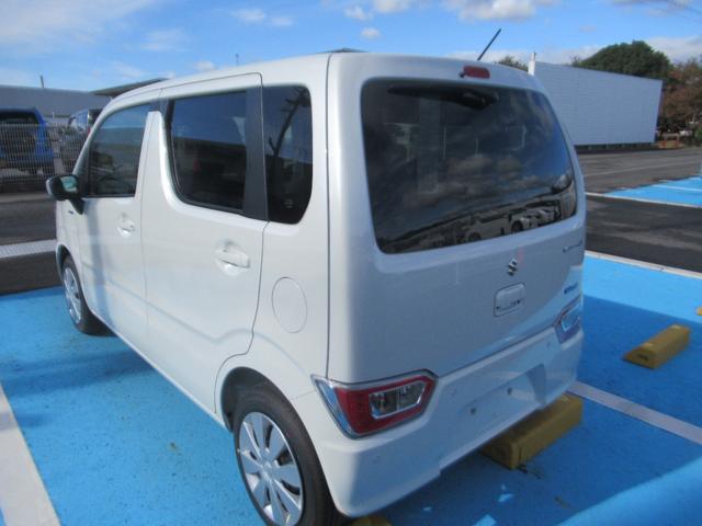 ワゴンR ハイブリッドFX-S ハイブリッドFX-S(4名) 360°カメラ パワーウインド クルコン サイドエアバック インテリキー LDA シートH 電格ドアミラー Aライト セキュリティアラーム Aストップ ESC ABS(3枚目)