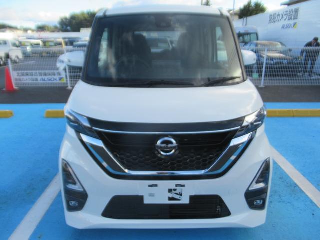 ルークス ハイウェイスター　Ｇターボプロパイロットエディション　ハイウェイスター　Ｇターボプロパイロットエディション（４名）　両側パワードア　アラウンドビュ　地デジテレビ　プリクラッシュセーフティー　電動格納式ドアミラー　コーナーソナー　レーンキープ　ベンチシート（8枚目）