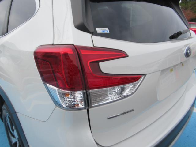 フォレスター アドバンス バックソナー ヒーター メモリ-ナビ クルコン ETC車載器 スマートK PWシート ブルートゥース エアB サイドエアB PS ドライブレコ-ダ- ナビTV ESC パワーウィンドー LEDランプ(17枚目)